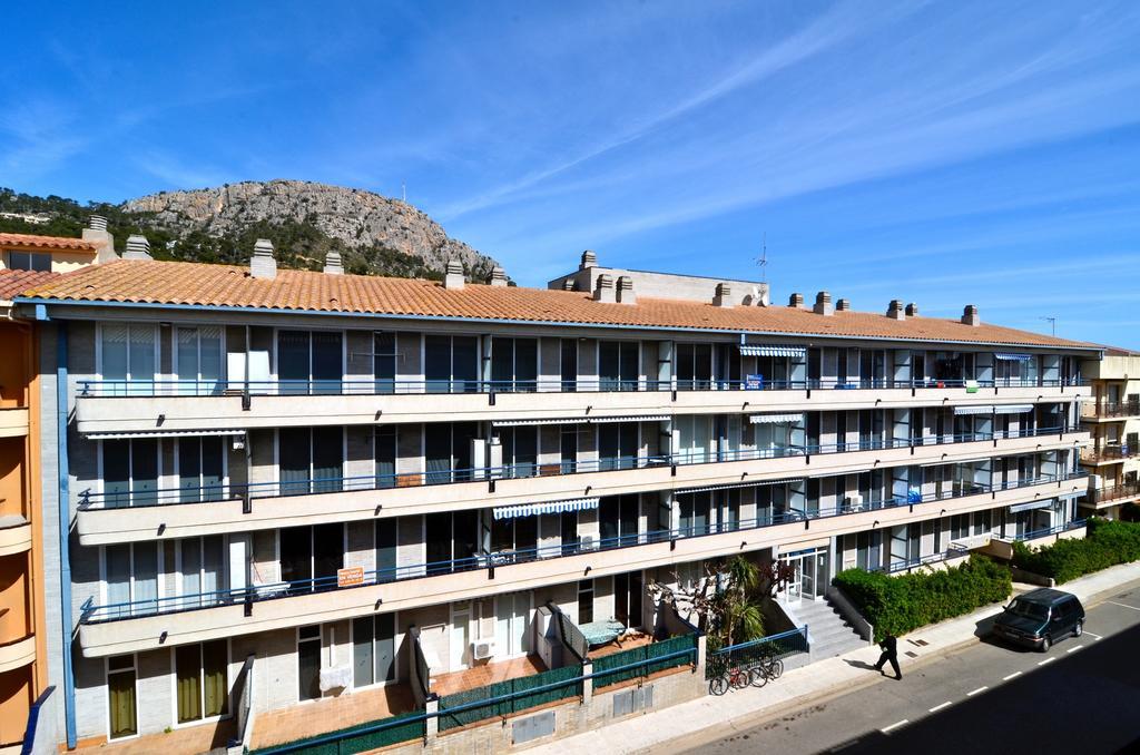 Apartamentos Blau Park Torroella de Montgrí المظهر الخارجي الصورة